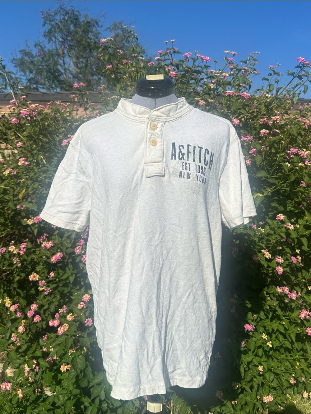 Vintage Abercrombie & Fitch White Short-Sleeve Henley Muscle Fit Size XXL